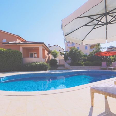 Apartments Meri Ližnjan Kültér fotó